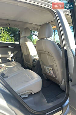 Внедорожник / Кроссовер Audi Q5 2011 в 