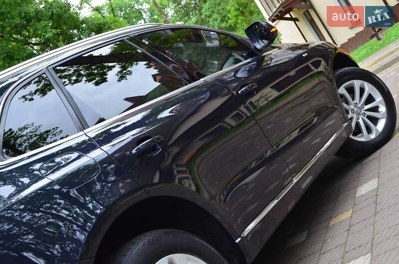 Внедорожник / Кроссовер Audi Q5 2012 в Дрогобыче