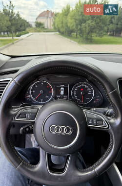 Внедорожник / Кроссовер Audi Q5 2012 в 