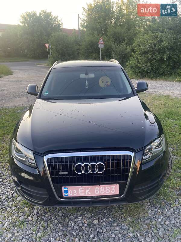 Внедорожник / Кроссовер Audi Q5 2011 в Хмельницком
