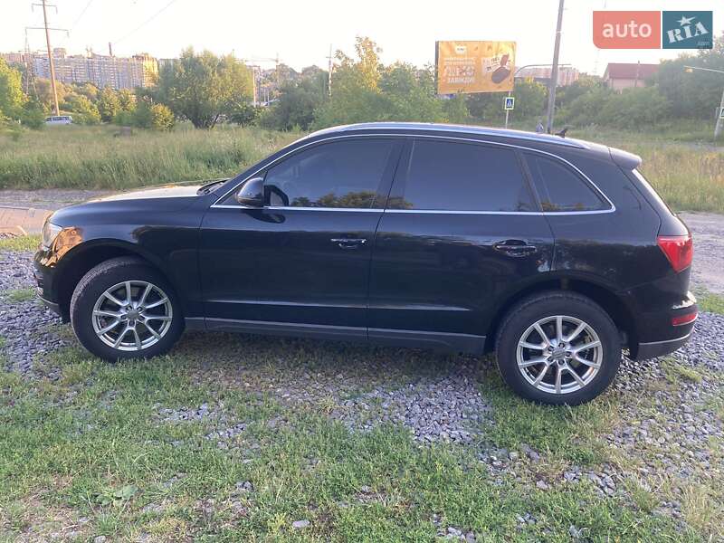 Внедорожник / Кроссовер Audi Q5 2011 в Хмельницком