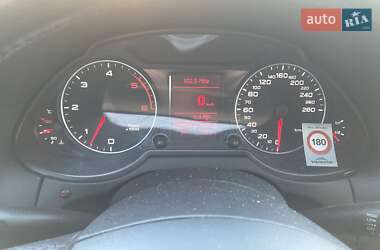 Внедорожник / Кроссовер Audi Q5 2011 в 