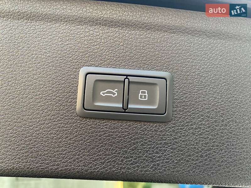Позашляховик / Кросовер Audi Q5 2018 в Дніпрі