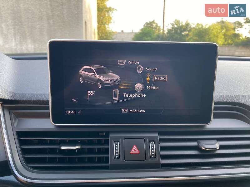 Позашляховик / Кросовер Audi Q5 2018 в Дніпрі
