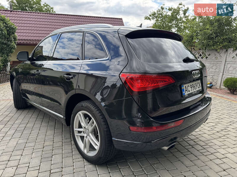 Позашляховик / Кросовер Audi Q5 2014 в Луцьку
