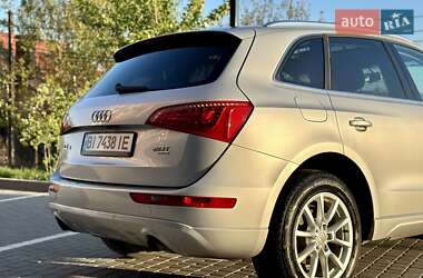 Внедорожник / Кроссовер Audi Q5 2010 в 