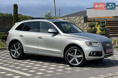 Внедорожник / Кроссовер Audi Q5 2015 в 