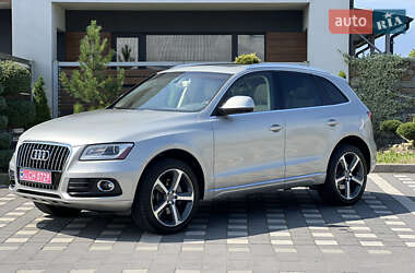 Внедорожник / Кроссовер Audi Q5 2015 в 