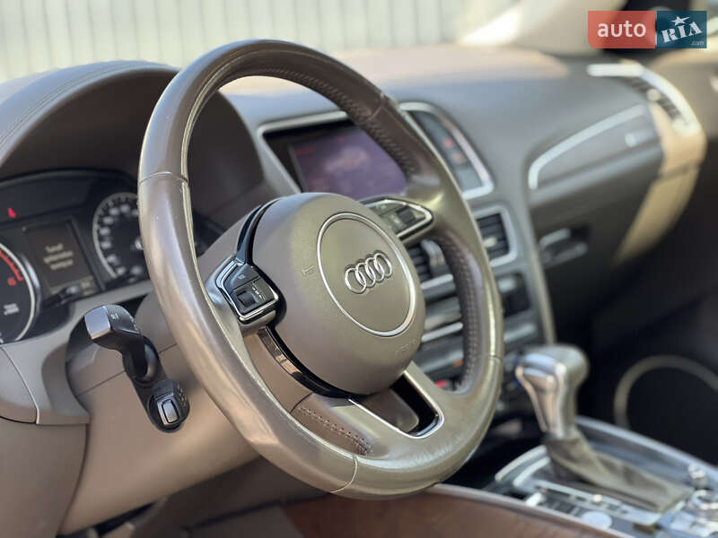 Внедорожник / Кроссовер Audi Q5 2015 в Стрые