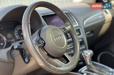 Внедорожник / Кроссовер Audi Q5 2015 в 