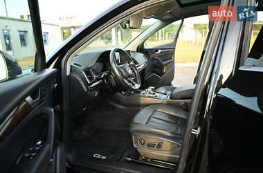Внедорожник / Кроссовер Audi Q5 2018 в 