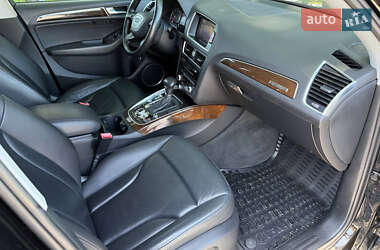 Внедорожник / Кроссовер Audi Q5 2015 в 