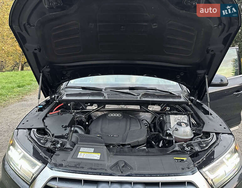 Внедорожник / Кроссовер Audi Q5 2018 в Бурштыне