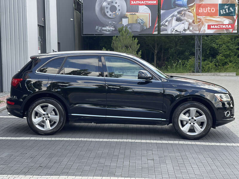 Внедорожник / Кроссовер Audi Q5 2016 в Ровно