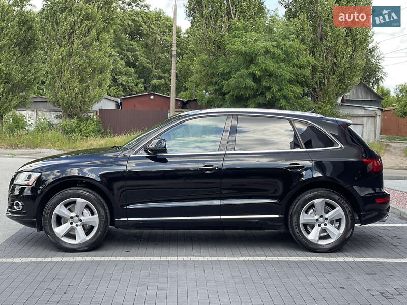 Внедорожник / Кроссовер Audi Q5 2016 в Ровно