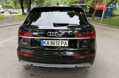 Внедорожник / Кроссовер Audi Q5 2022 в 