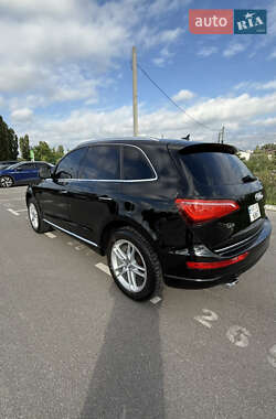 Внедорожник / Кроссовер Audi Q5 2016 в 