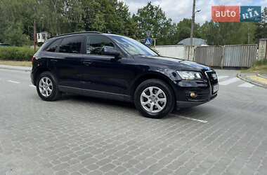 Внедорожник / Кроссовер Audi Q5 2009 в 