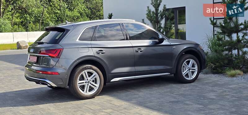 Внедорожник / Кроссовер Audi Q5 2023 в Луцке