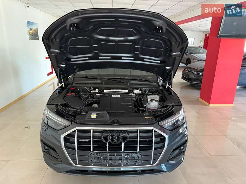 Внедорожник / Кроссовер Audi Q5 2022 в Черкассах