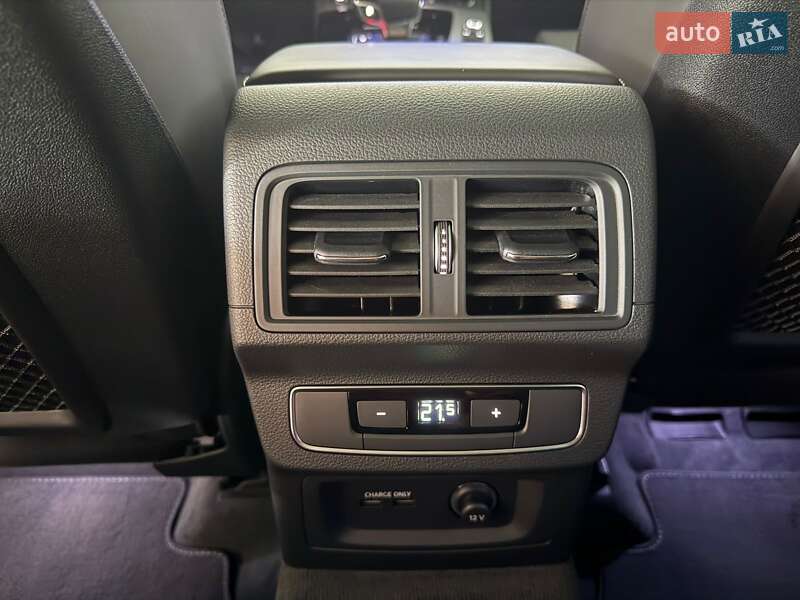 Внедорожник / Кроссовер Audi Q5 2022 в Черкассах