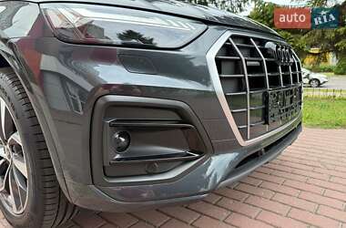 Внедорожник / Кроссовер Audi Q5 2022 в 