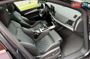Внедорожник / Кроссовер Audi Q5 2022 в 