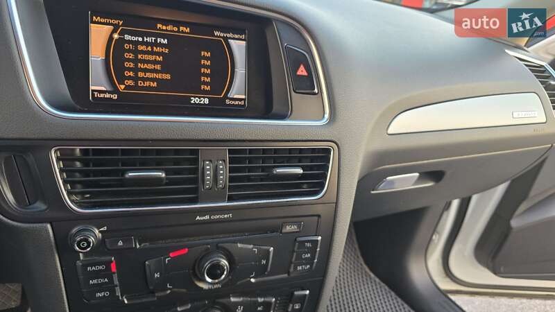 Внедорожник / Кроссовер Audi Q5 2011 в Киеве