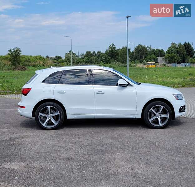 Внедорожник / Кроссовер Audi Q5 2015 в Львове