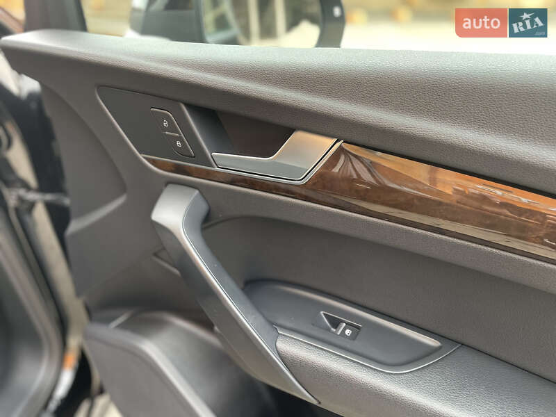 Внедорожник / Кроссовер Audi Q5 2018 в Коломые