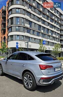 Внедорожник / Кроссовер Audi Q5 2022 в 