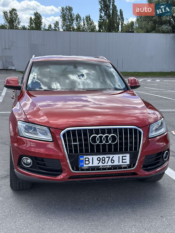 Внедорожник / Кроссовер Audi Q5 2014 в Решетиловке