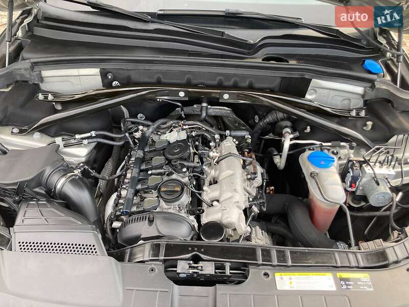 Внедорожник / Кроссовер Audi Q5 2012 в Львове