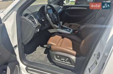 Внедорожник / Кроссовер Audi Q5 2017 в 