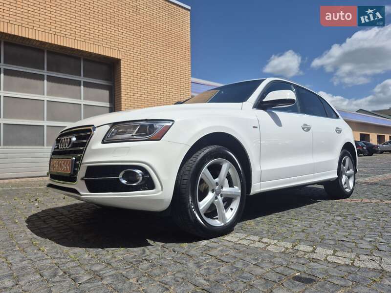 Позашляховик / Кросовер Audi Q5 2017 в Луцьку