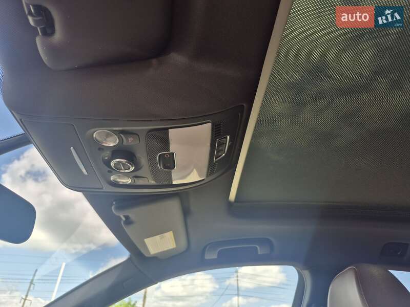 Позашляховик / Кросовер Audi Q5 2017 в Луцьку