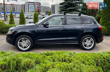 Внедорожник / Кроссовер Audi Q5 2015 в 