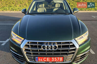 Внедорожник / Кроссовер Audi Q5 2017 в 