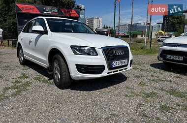 Внедорожник / Кроссовер Audi Q5 2012 в 
