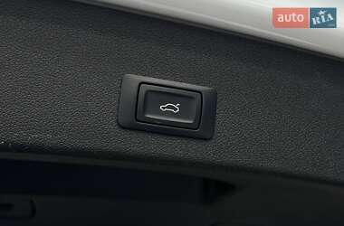 Внедорожник / Кроссовер Audi Q5 2015 в 