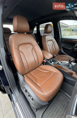 Внедорожник / Кроссовер Audi Q5 2011 в 