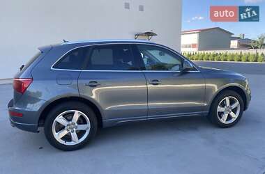 Внедорожник / Кроссовер Audi Q5 2011 в 