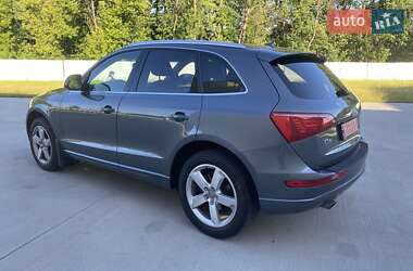 Внедорожник / Кроссовер Audi Q5 2011 в 