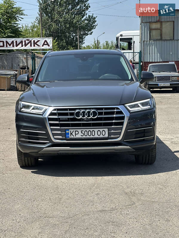 Внедорожник / Кроссовер Audi Q5 2018 в Запорожье