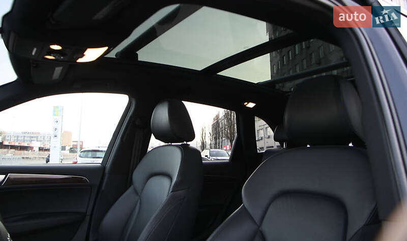 Внедорожник / Кроссовер Audi Q5 2015 в Львове