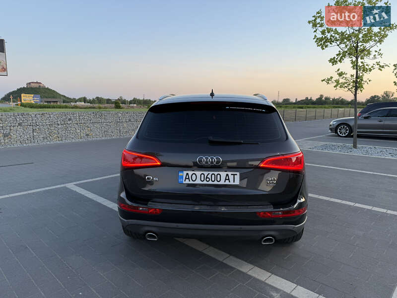 Внедорожник / Кроссовер Audi Q5 2014 в Мукачево
