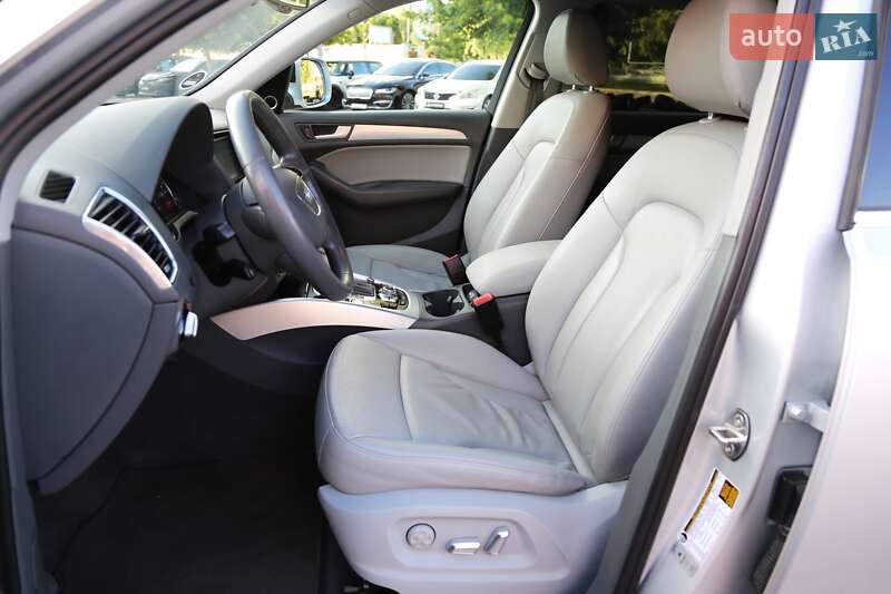 Позашляховик / Кросовер Audi Q5 2014 в Києві