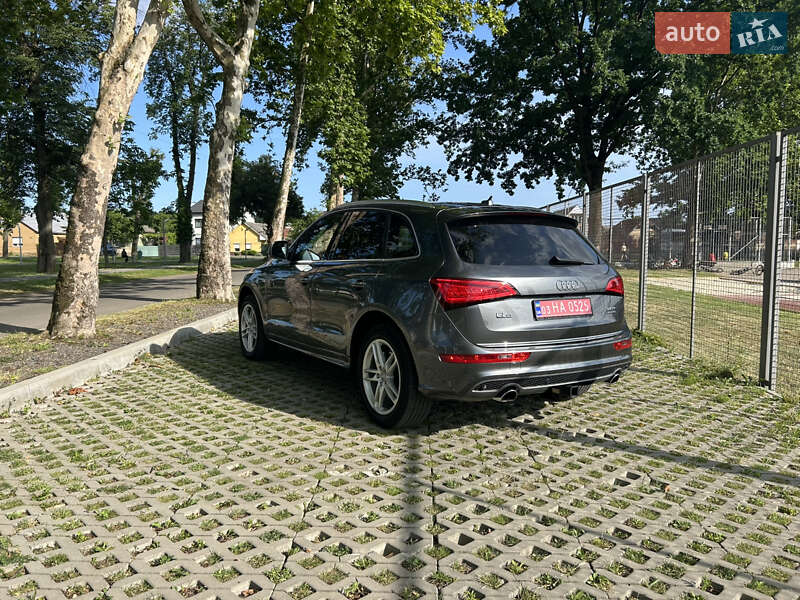 Позашляховик / Кросовер Audi Q5 2016 в Мукачевому