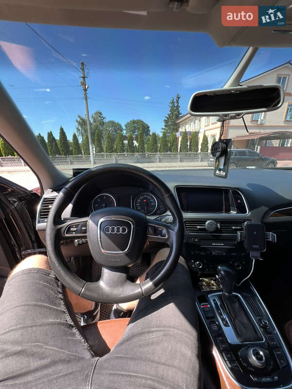 Позашляховик / Кросовер Audi Q5 2009 в Тростянці