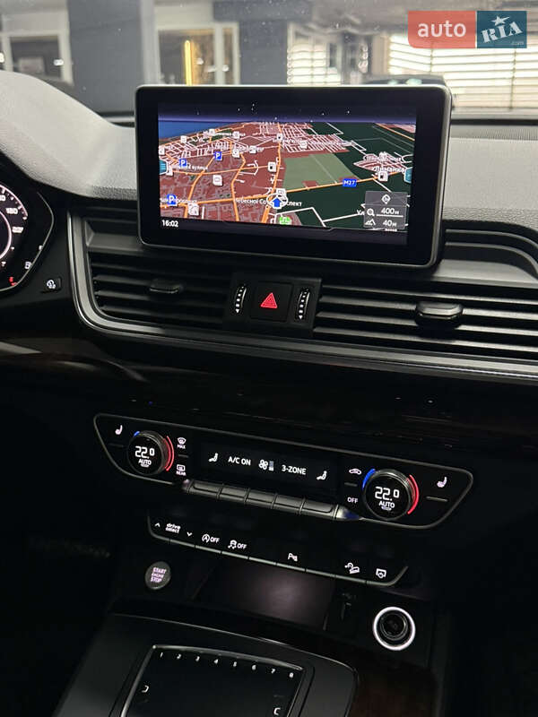 Внедорожник / Кроссовер Audi Q5 2019 в Одессе